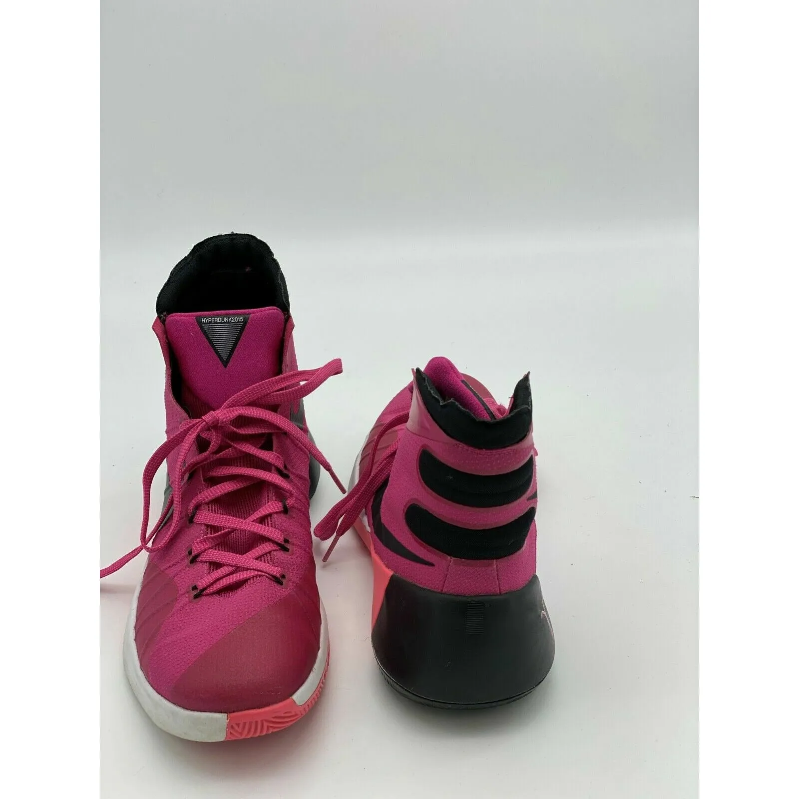 Nike Hyperdunk Pink Men's Size 11 Basketball Shoes 2015 Breast Cancer